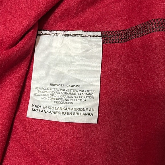 Nike Therma-FIT Women's Long-Sleeve
Thermal Top, Size Medium - Picture 9 of 13